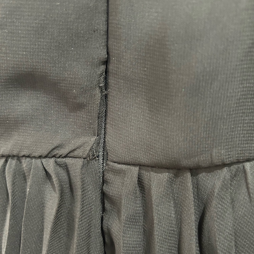 Juniors' Lily Rose Pleated Sweetheart Lace Dress SZ Small NWT - Picture 9 of 13